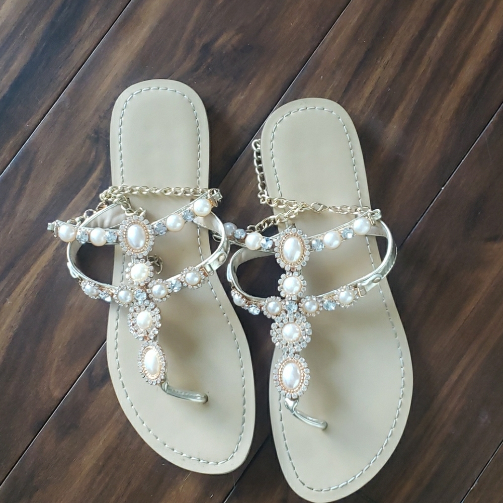 Sandal